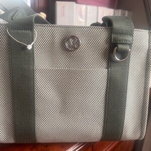 Lululemon two-tone canvas mini tote bag (rare green)